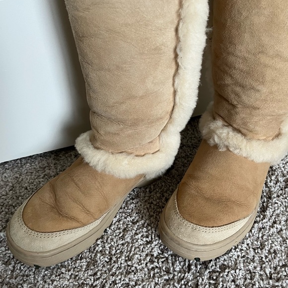 UGG Tan Sunburst Tall Boots Size 6 - Picture 5 of 8